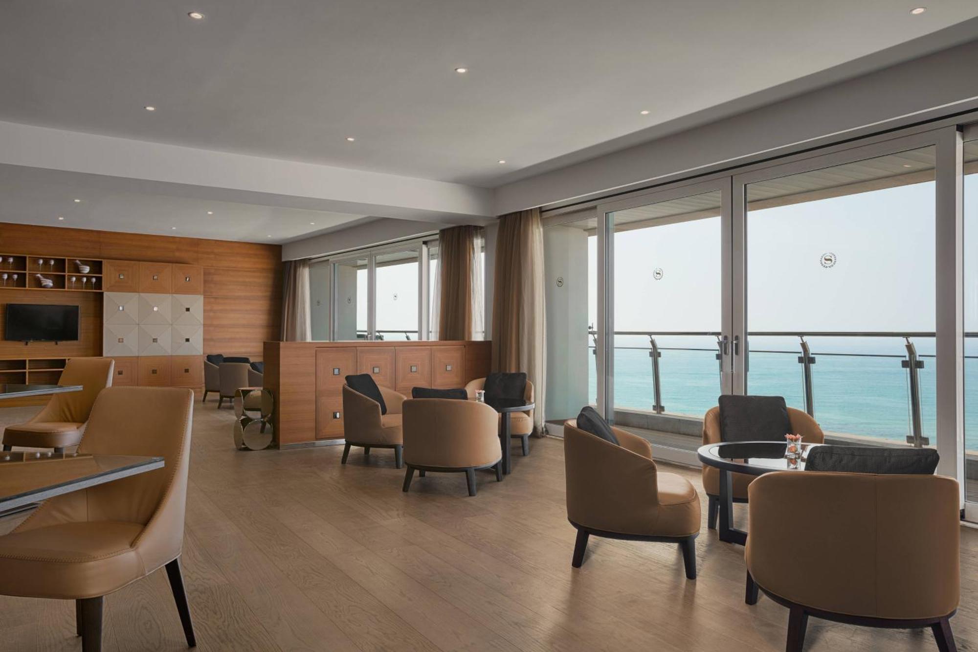Sheraton Club Des Pins Resort Kültér fotó