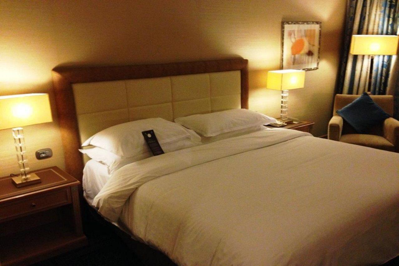 Sheraton Club Des Pins Resort Kültér fotó
